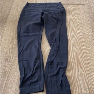 Black ankle length leggings